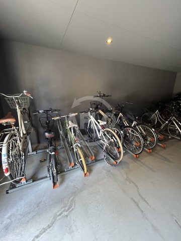 その他共有部分　レジュールアッシュ塚本レジデンス　駐輪場