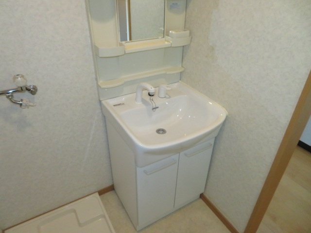 洗面設備　６０２号室の写真