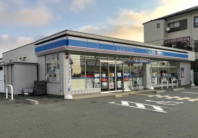 コンビニ　ローソン　近江高島駅前店（コンビニ）まで300m