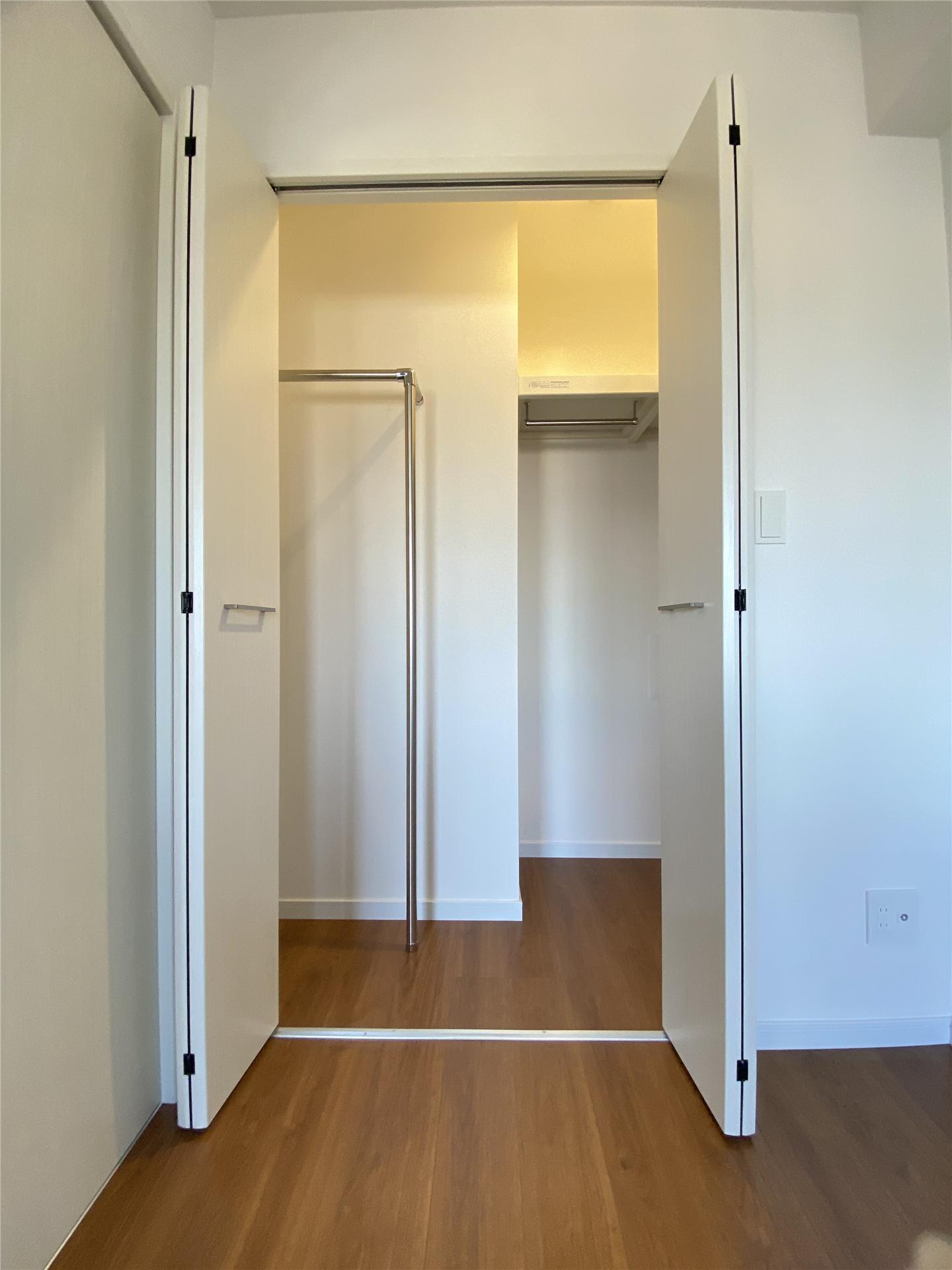 収納　同タイプ別室の写真です。