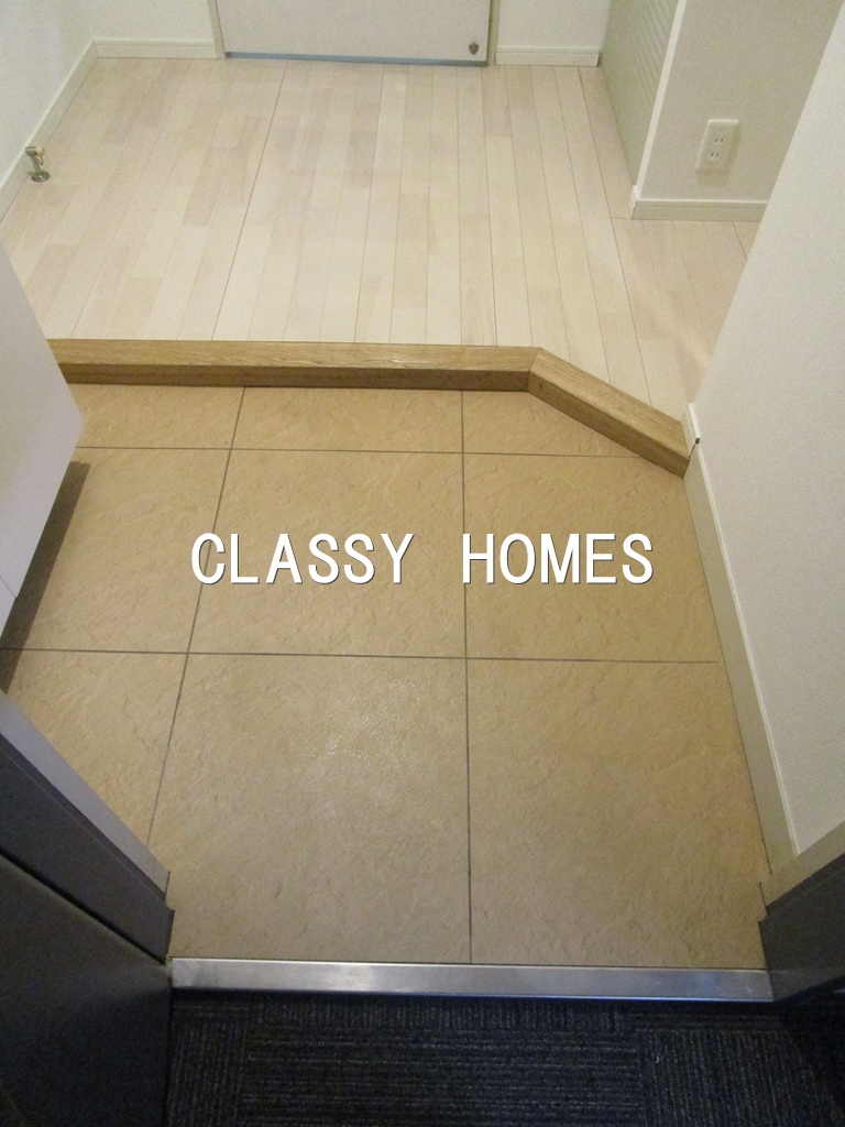 玄関　1988年竣工 トリニティー芝浦：玄関