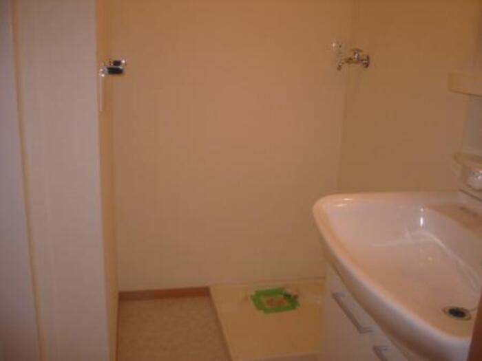 洗面設備　広い洗面スペース