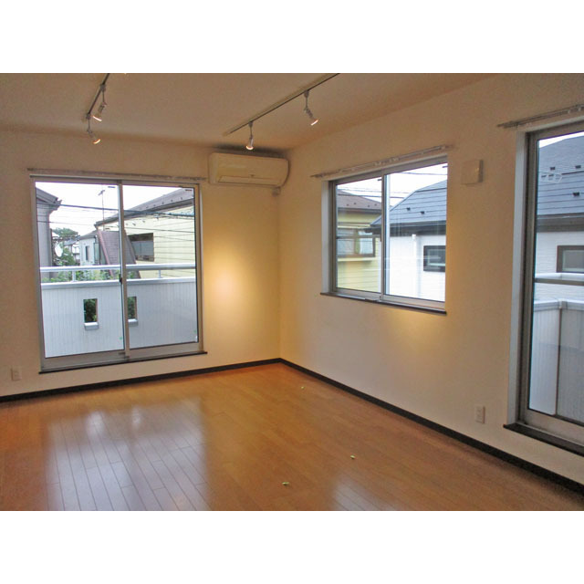 居室・リビング　リビング