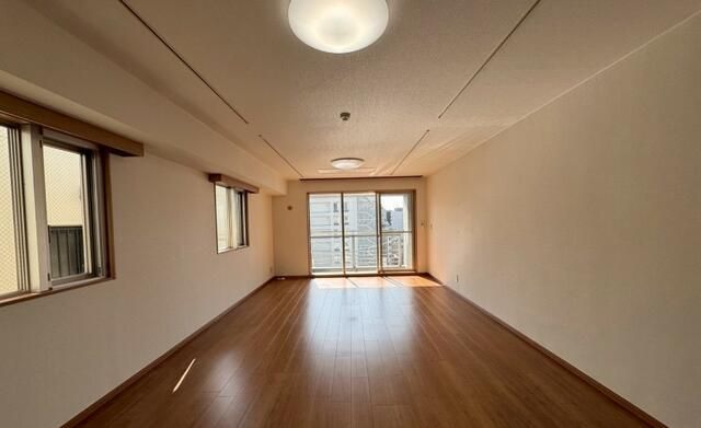 居室・リビング　※別部屋参考写真