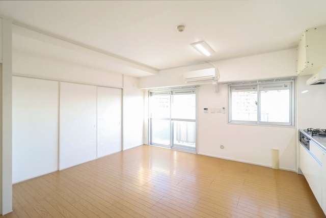 居室・リビング　ＬＤＫにはエアコンが設置されています