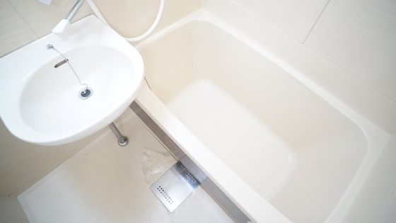 バス・シャワールーム　バス