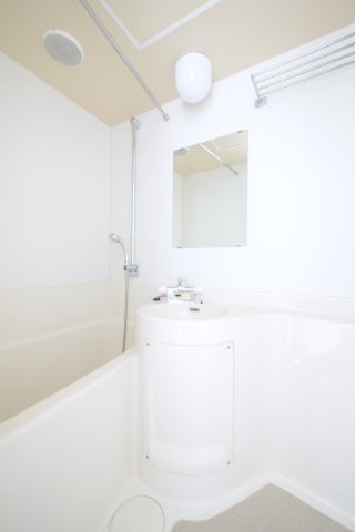 バス・シャワールーム　日々の疲れを癒すお風呂付です