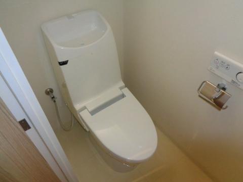 トイレ　トイレ