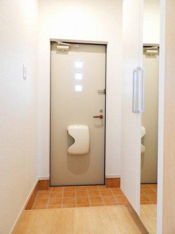 玄関　シンプルで使いやすい玄関です