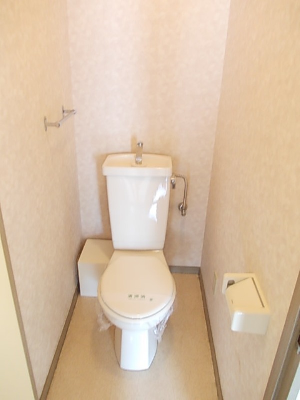 トイレ　図面と現状に相違がある場合には現状を優先