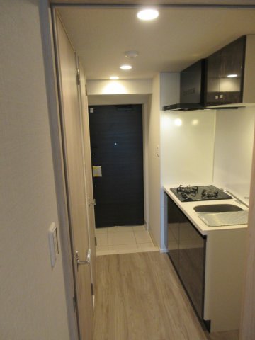 キッチン　コンパクトなキッチンで掃除もラクラク