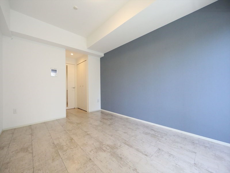 居室・リビング　洋室10.5帖　クローゼット付（収納充実してます）