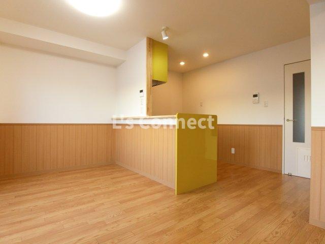 居室・リビング　９．７帖のＤＫスペース。