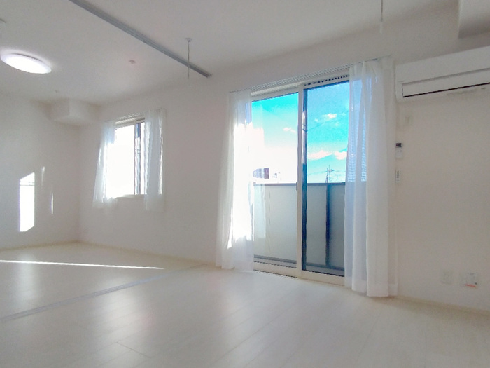 居室・リビング　居室照明付き♪