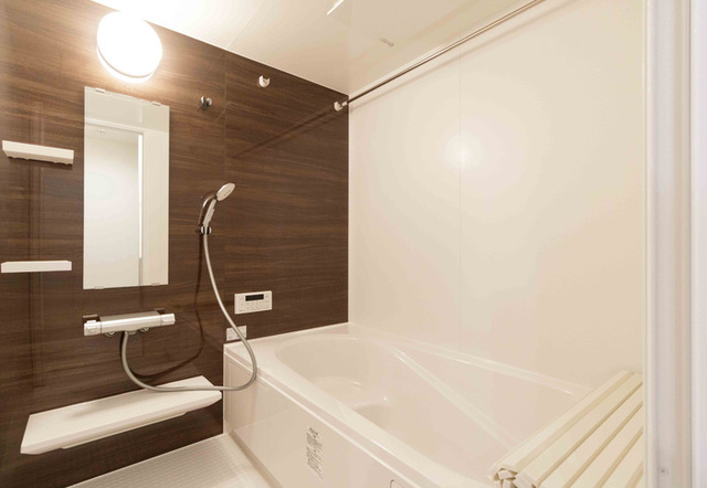 バス・シャワールーム　バス