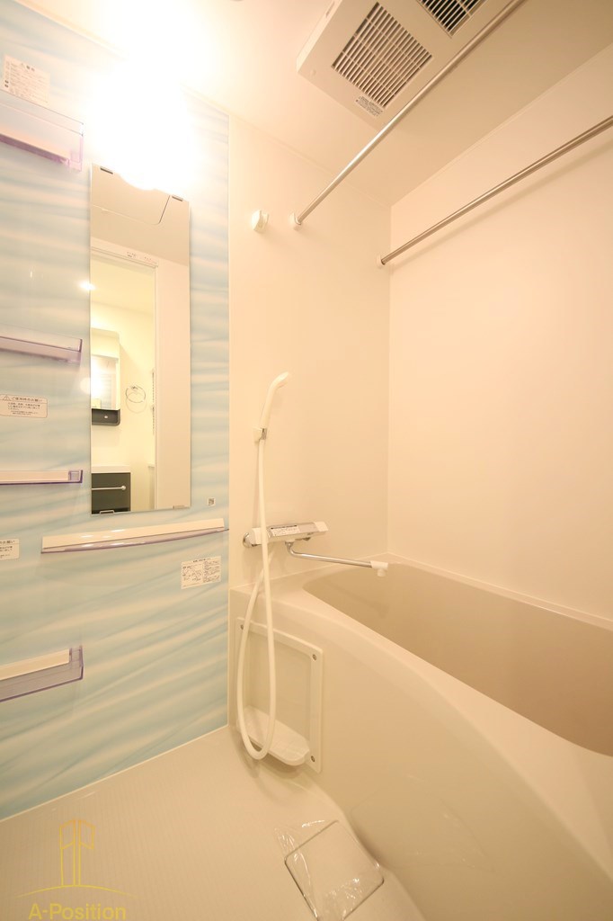 バス・シャワールーム　セレニテ難波リアン