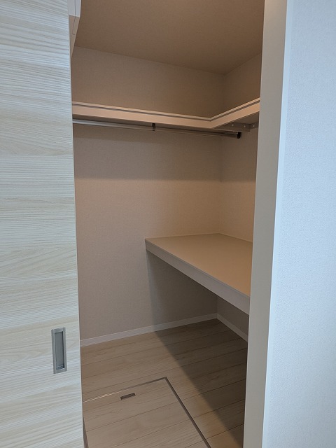 収納　ウォークインクローゼット