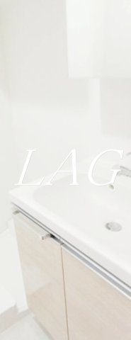 洗面設備　独立洗面台です。