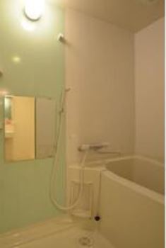 バス・シャワールーム　同物件内参考画像