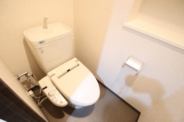 トイレ　※別号室の参考写真、現況優先※