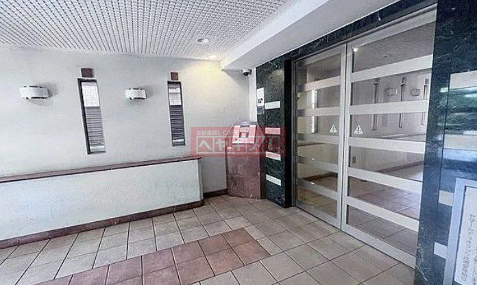 セキュリティ　エントランス