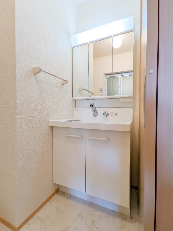 洗面設備　図面と現状に相違がある場合には現状を優先