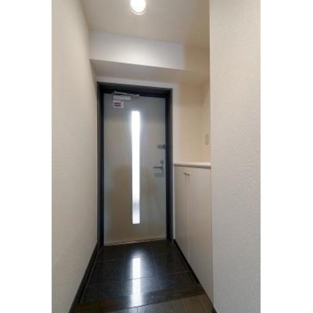 玄関　※写真は同タイプ住戸です。