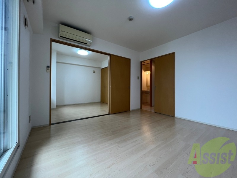 居室・リビング　広くてキレイなお部屋が広がっていて、充実した生活が送れそう。