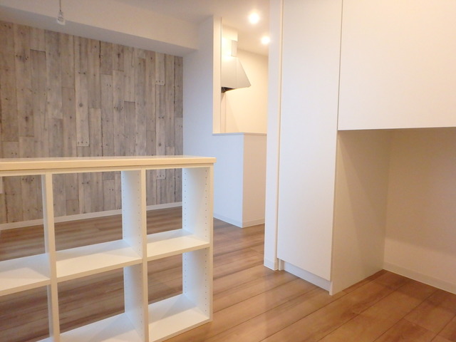 居室・リビング　同間取り別号室