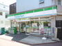 コンビニ　ファミリーマート大田大森東二丁目店（コンビニ）まで154m