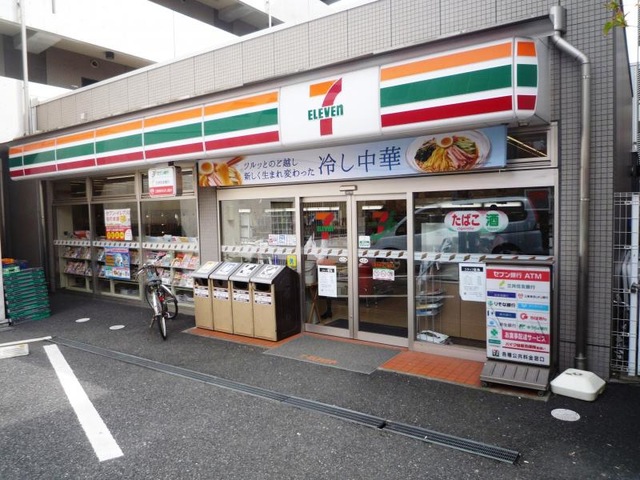 コンビニ　セブンイレブン 池袋4丁目店（コンビニ）まで185m