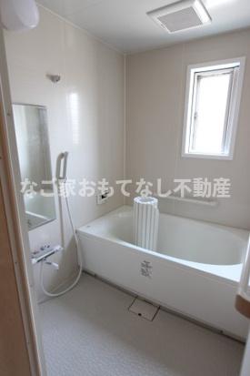 バス・シャワールーム　同タイプ写真