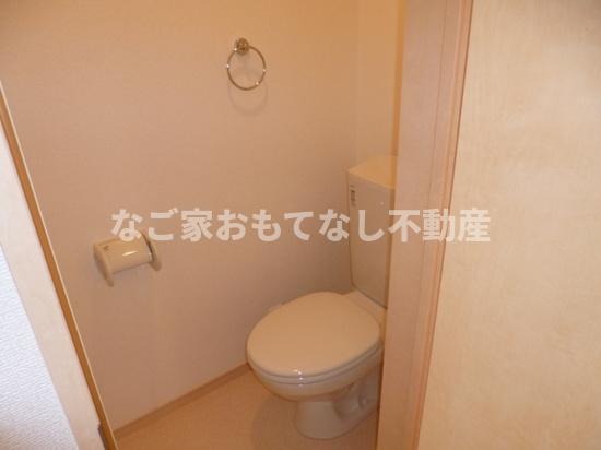 トイレ　同タイプ写真