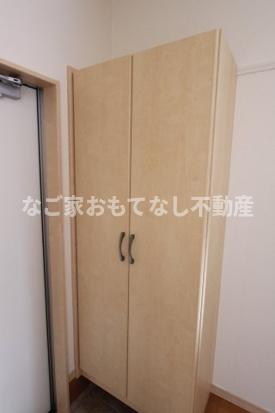 玄関　同タイプ写真