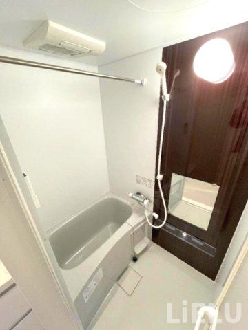 バス・シャワールーム　※同シリーズ物件の写真になります