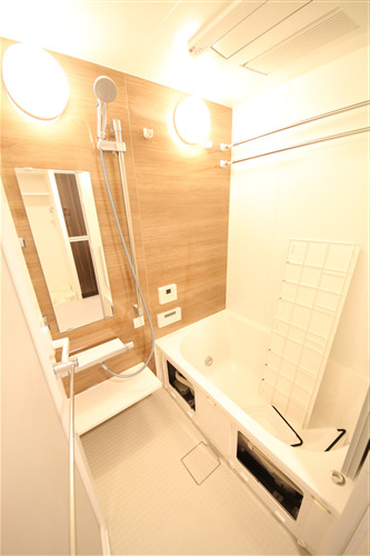 バス・シャワールーム