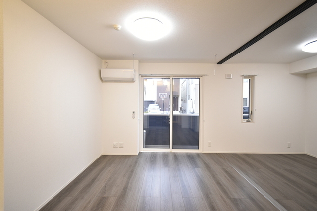 居室・リビング　１０６・ＬＤＫ