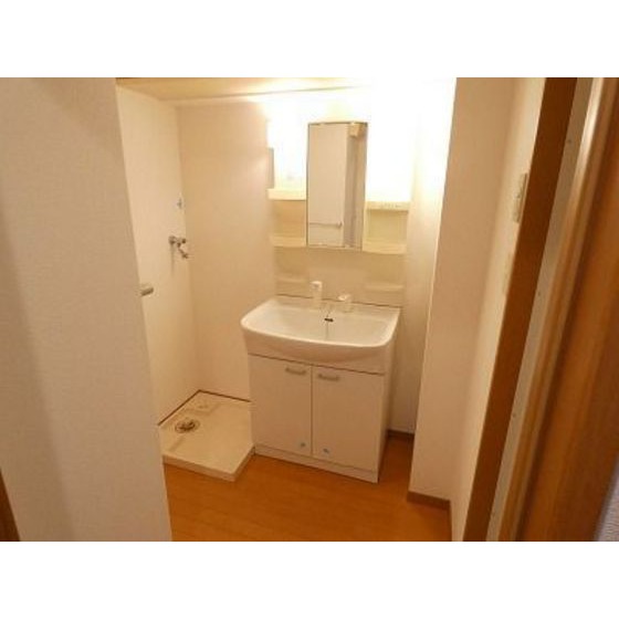 洗面設備　建具