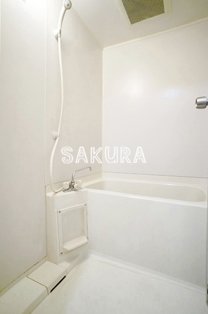 バス・シャワールーム　清潔感のある快適バスルーム♪