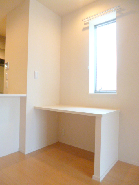 その他設備　★便利な多機能机★