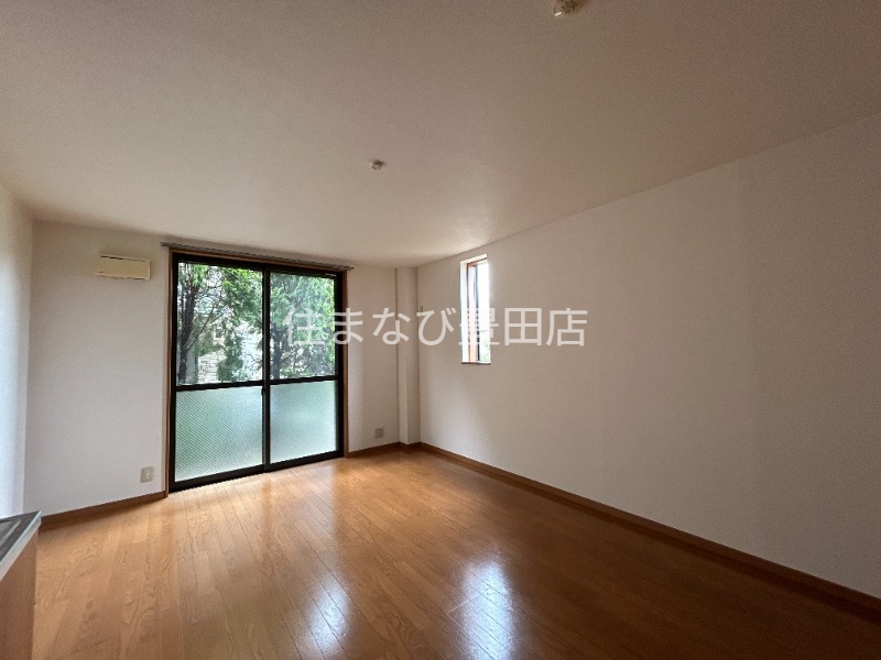 居室・リビング　同型タイプ