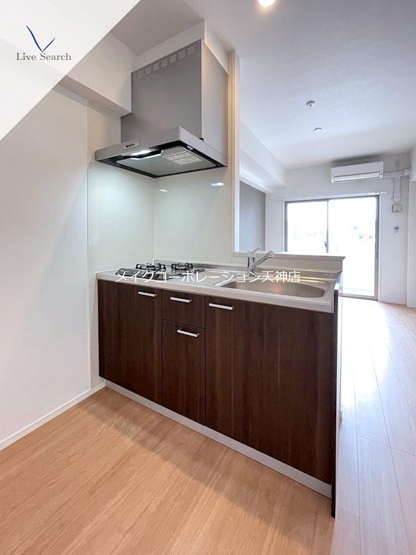 キッチン　※入居中の為別部屋写真使用