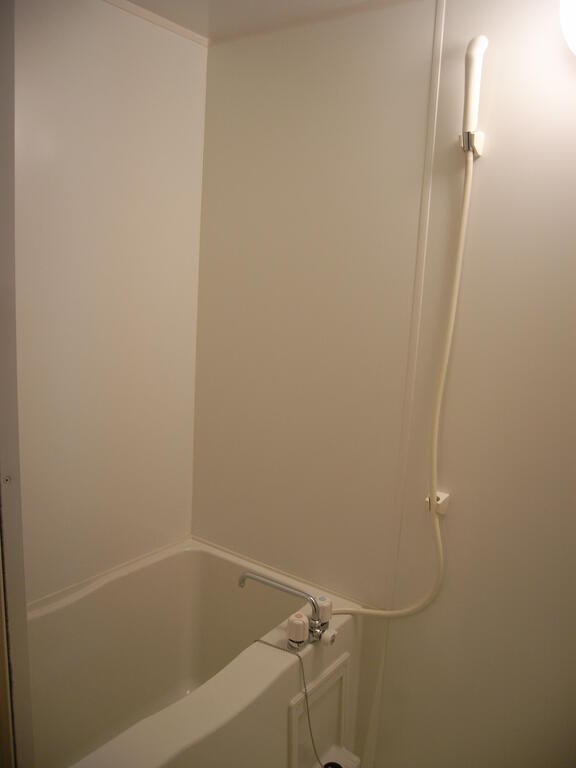 バス・シャワールーム　1日の疲れを癒しましょう☆