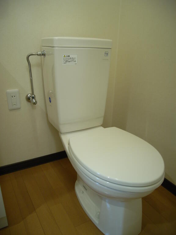 トイレ　ウォシュレット取付可能です◎