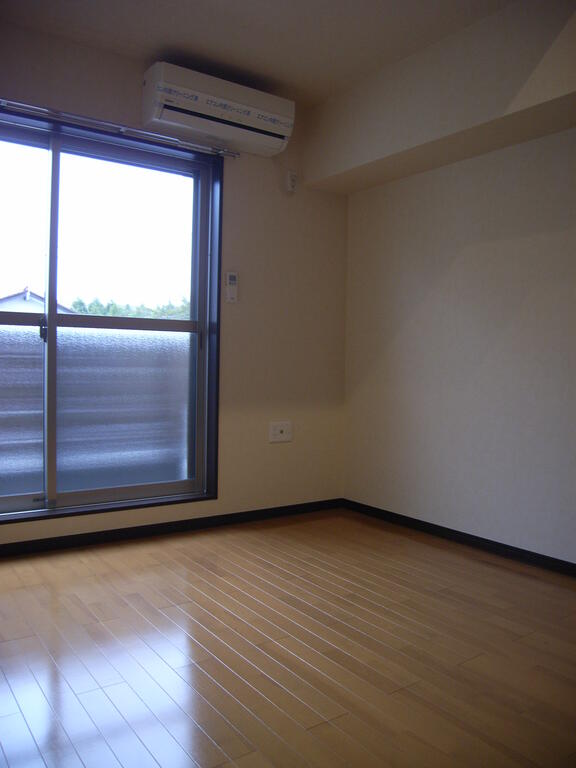 居室・リビング　洋室7帖！