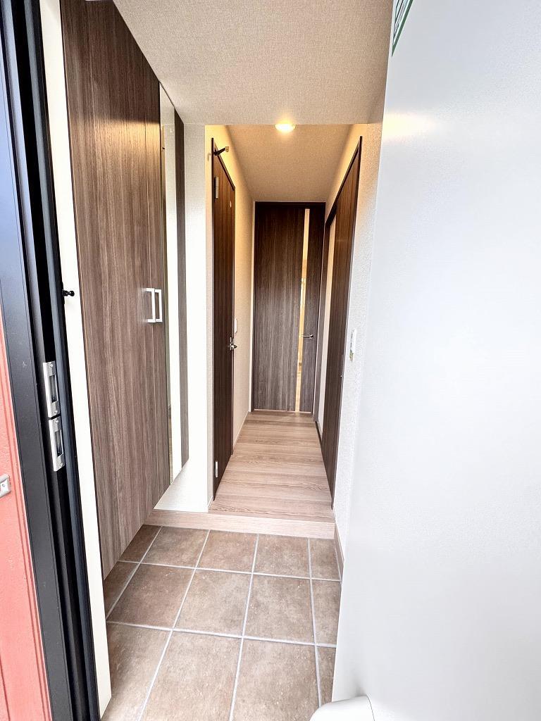 玄関　別のお部屋のお写真です