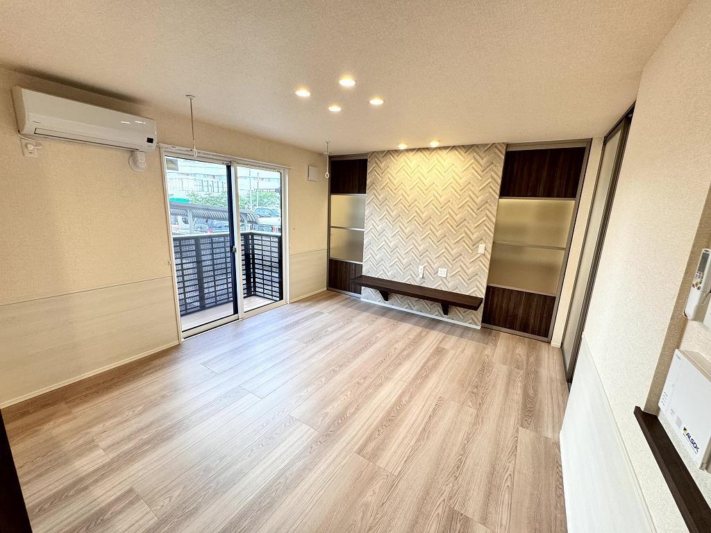 居室・リビング　別のお部屋のお写真です