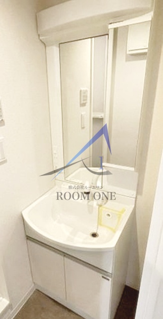 洗面設備　洗面台です。