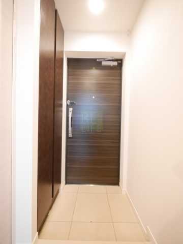 玄関　レアライズ立川AZ