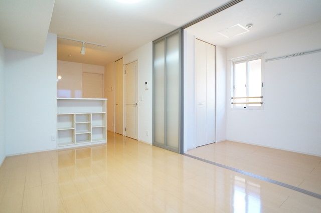 居室・リビング　リビング